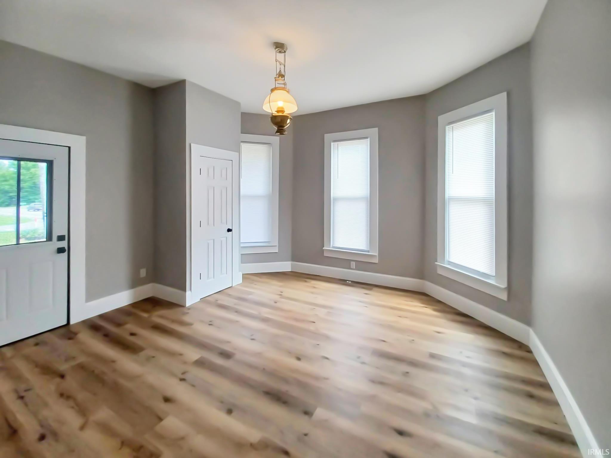39 North 275th Road West Princeton, IN 47670 - Photo 6 of 31