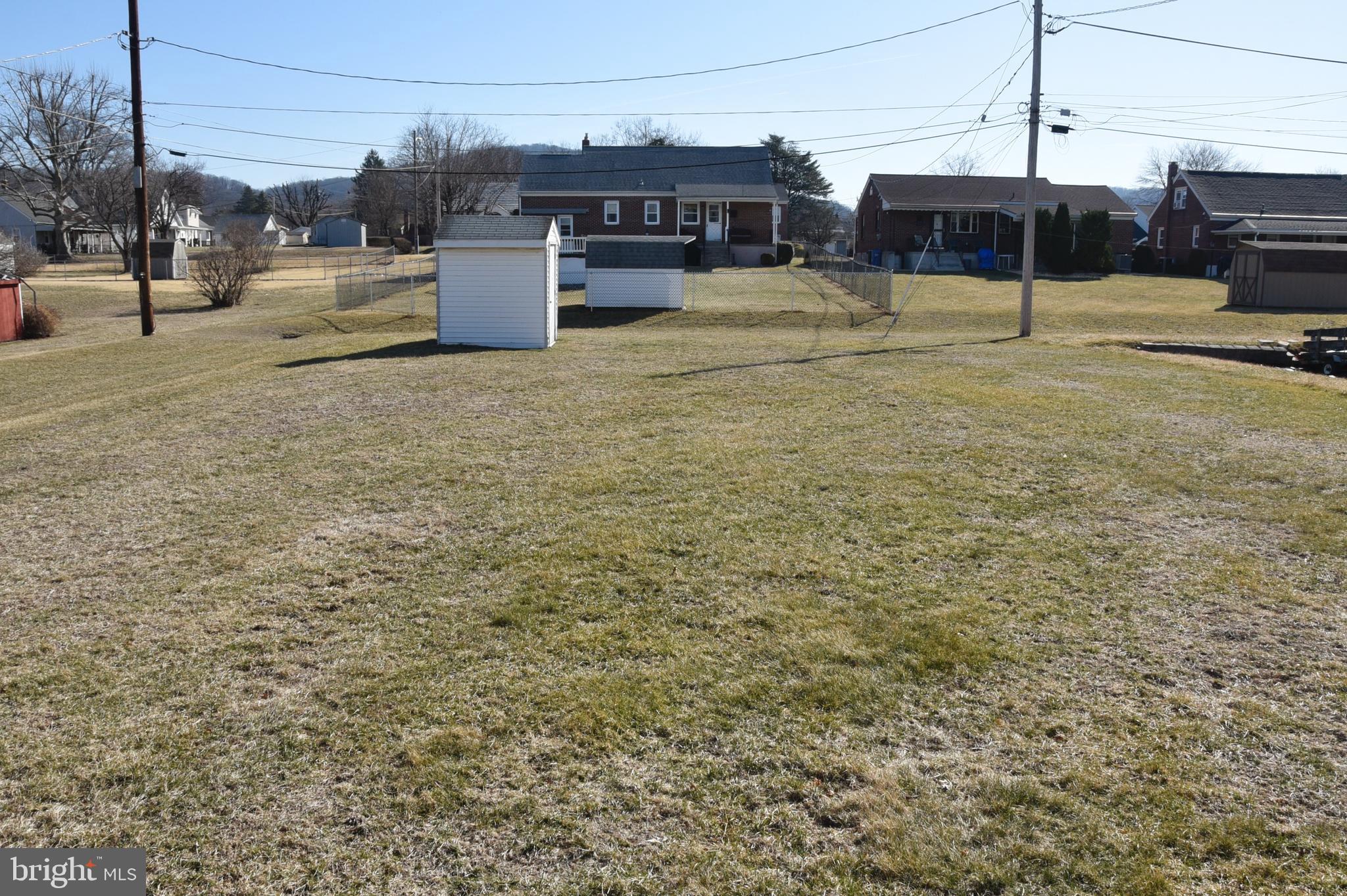 4013 5th Avenue Temple, PA 19560 - Photo 21 of 23 a swimming pool with mountain view