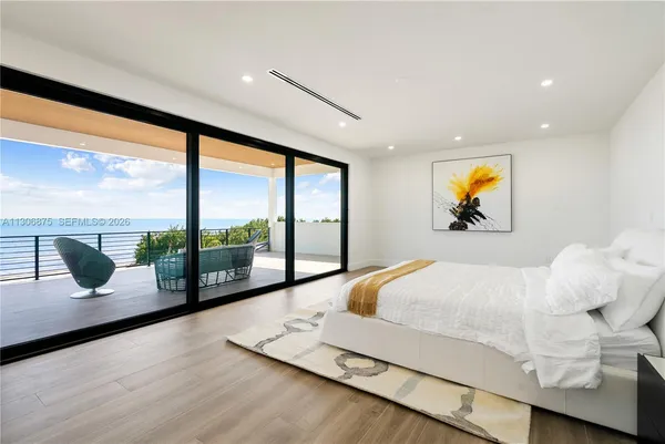 $27,500,000 | 2405 Coco Plum Drive, Marathon, FL 33050