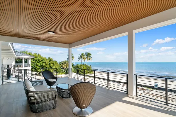$27,500,000 | 2405 Coco Plum Drive, Marathon, FL 33050