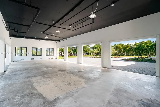 $27,500,000 | 2405 Coco Plum Drive, Marathon, FL 33050