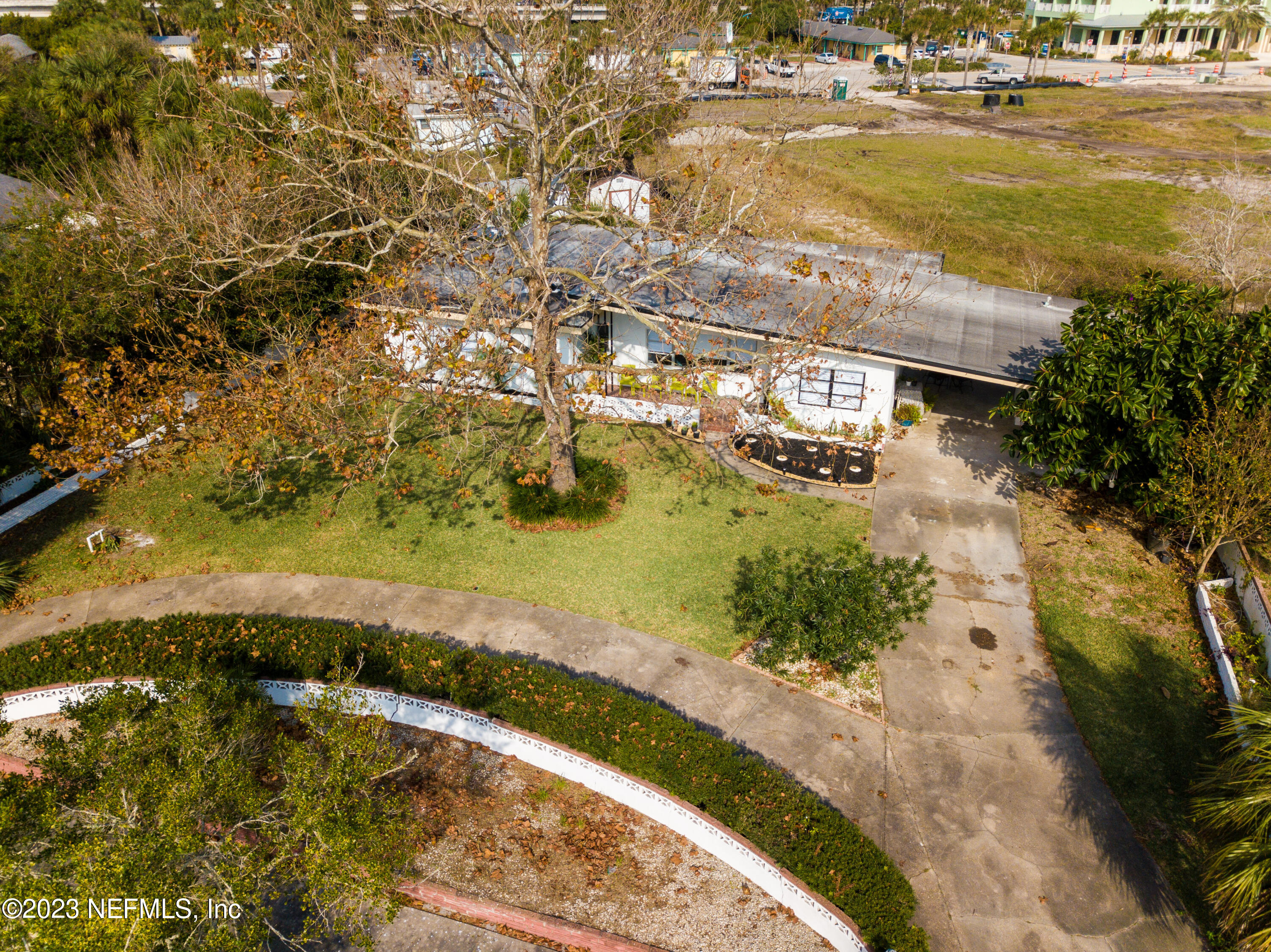 140 Ferrol Road St. Augustine, FL 32084 - Photo 25 of 27 a view of an ocean and a houses