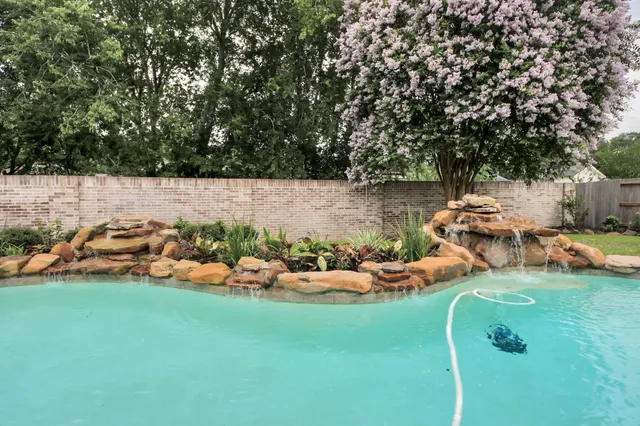 $6,500 | 14207 Jade Cove Drive, Houston, TX 77077