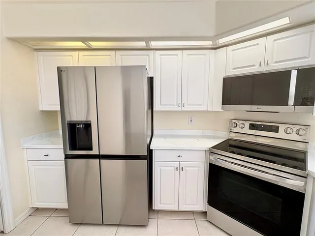 $3,500 | 731 Waterside Court, Tarpon Springs, FL 34689