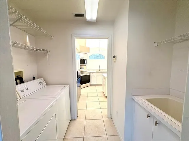 $3,500 | 731 Waterside Court, Tarpon Springs, FL 34689