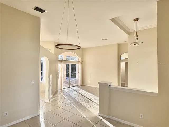 $3,500 | 731 Waterside Court, Tarpon Springs, FL 34689