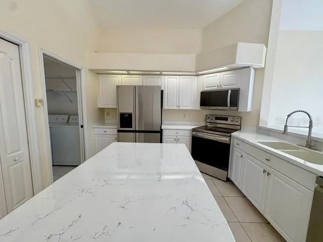 $3,500 | 731 Waterside Court, Tarpon Springs, FL 34689