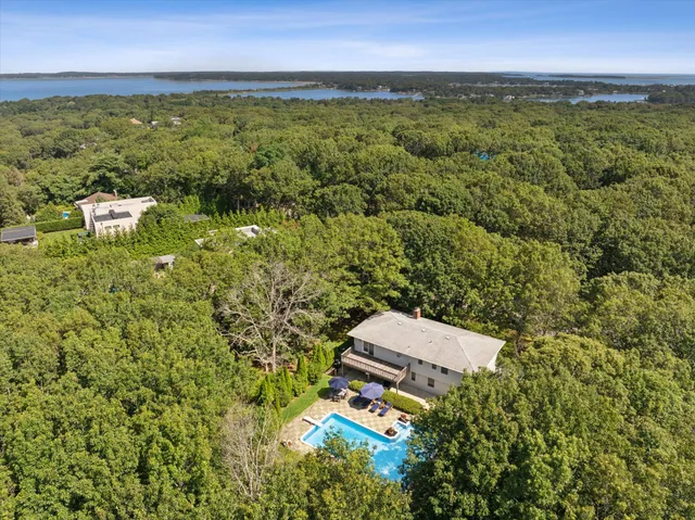 $1,895,000 | 59 Highview Drive, Sag Harbor, NY 11963