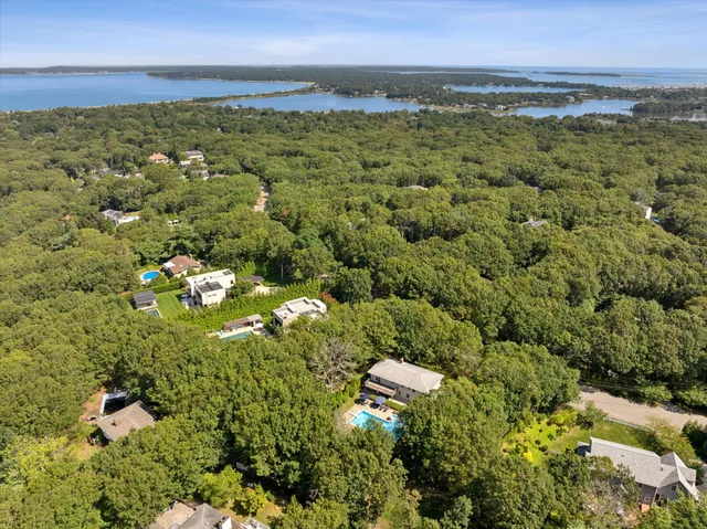 $1,895,000 | 59 Highview Drive, Sag Harbor, NY 11963