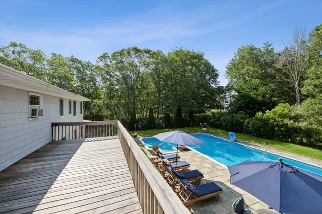 $1,895,000 | 59 Highview Drive, Sag Harbor, NY 11963