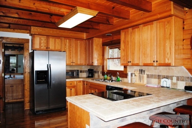 796 Ore Valley Road Laurel Springs, NC 28644 - Photo 14 of 28 Gallery Image 14