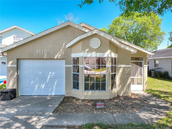 $295,000 | 1615 Callie Court, Apopka, FL 32703