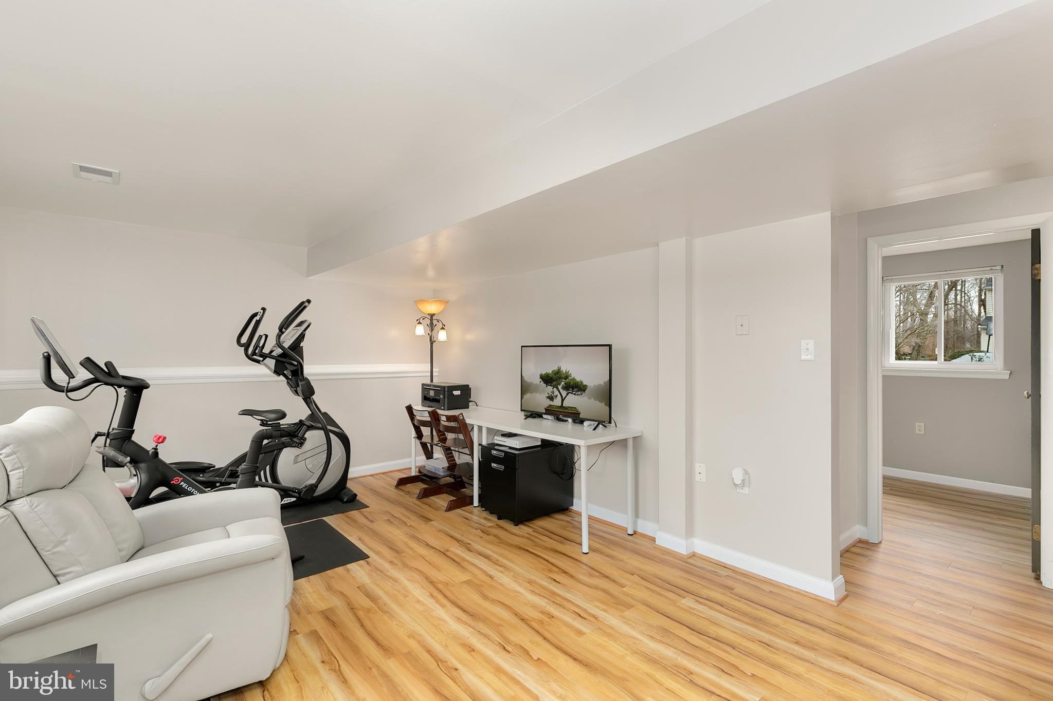 15400 Valencia Street Silver Spring, MD 20905 - Photo 22 of 32 Gallery Image 22