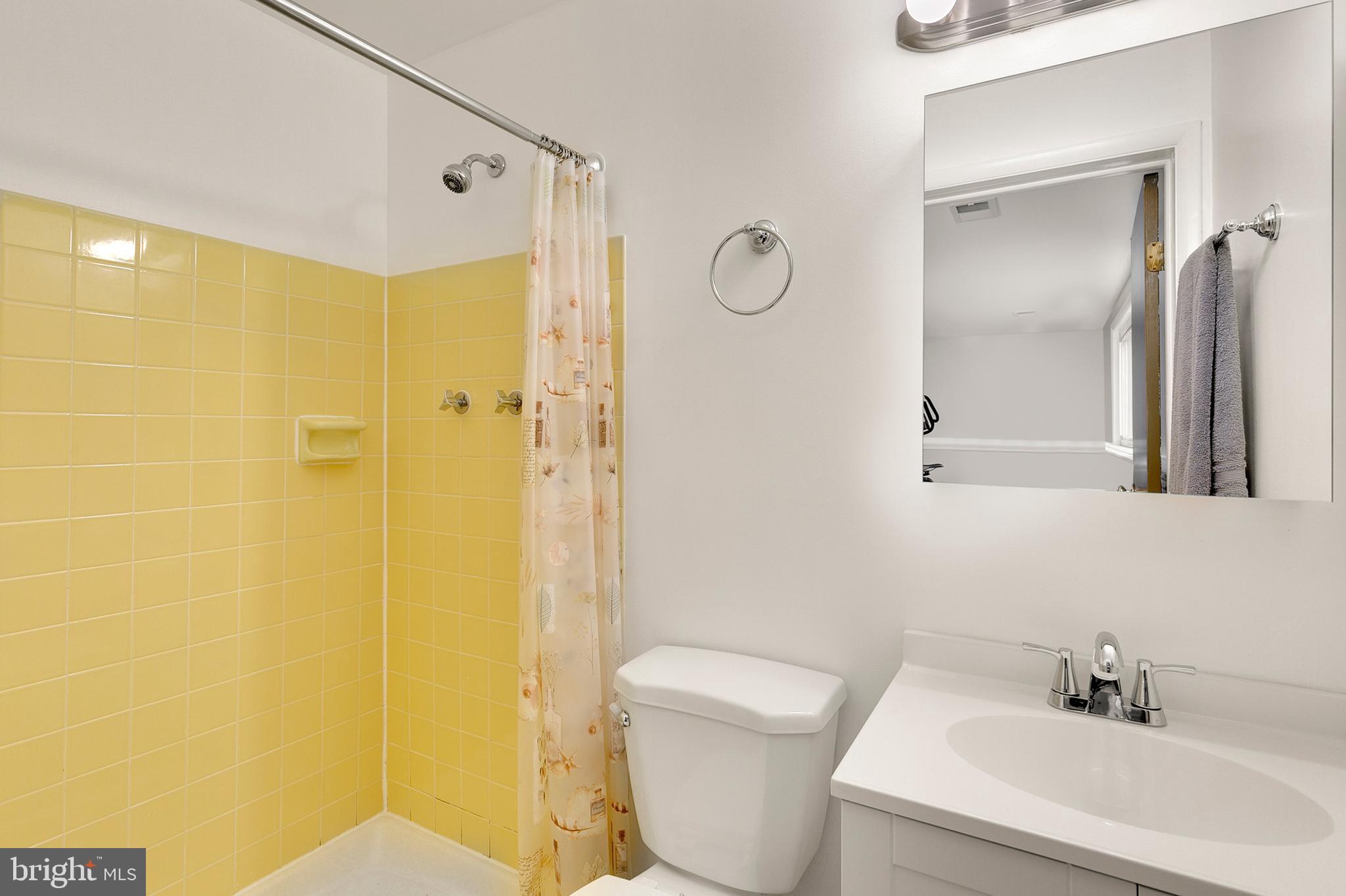 15400 Valencia Street Silver Spring, MD 20905 - Photo 23 of 32 Gallery Image 23