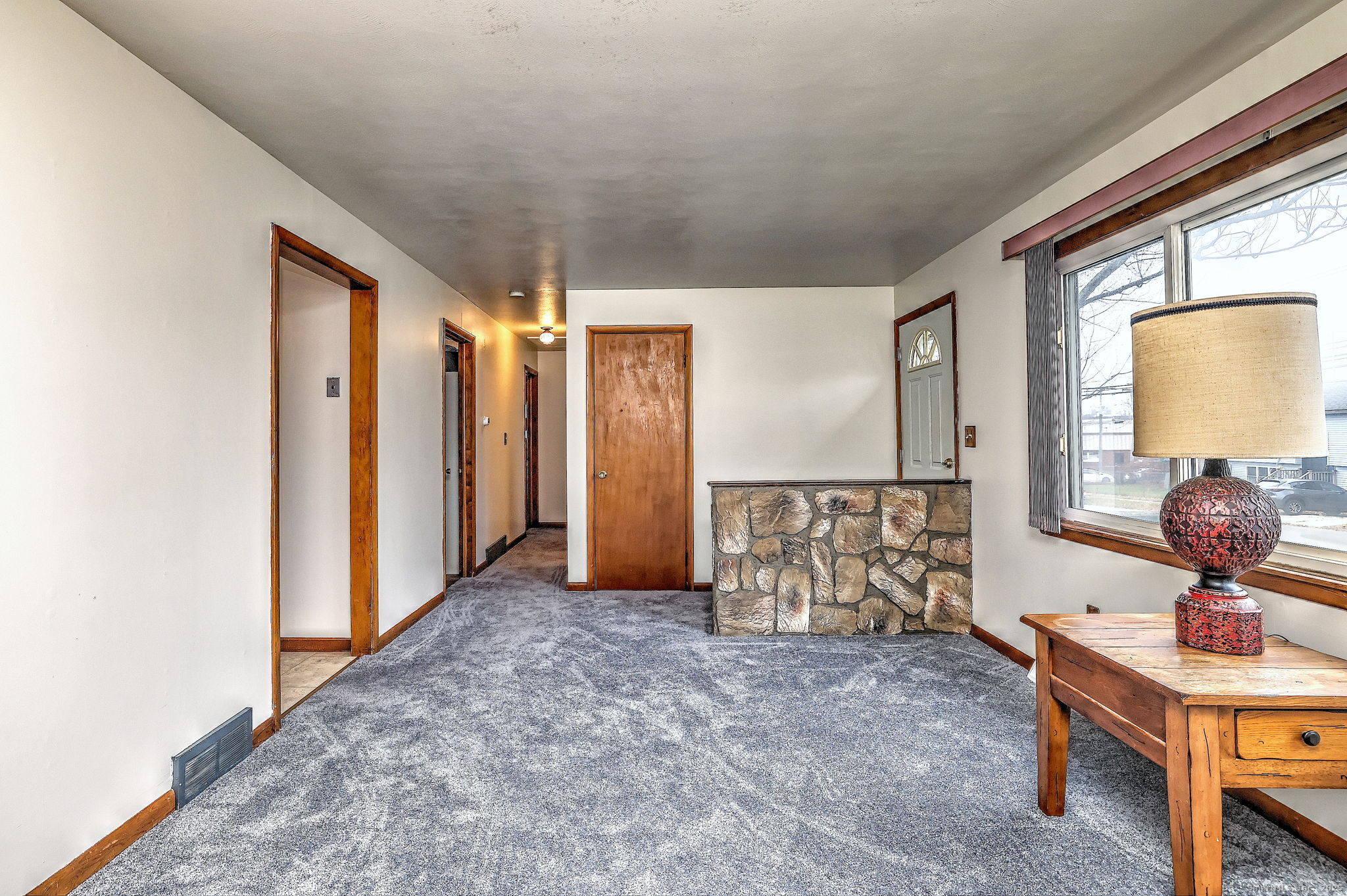 15 Utica Street Milford, CT 06461 - Photo 11 of 39