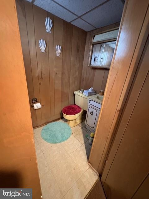 3107 South 13th Street Philadelphia, PA 19148 - Photo 28 of 35 a bathroom with a sink and a mirror