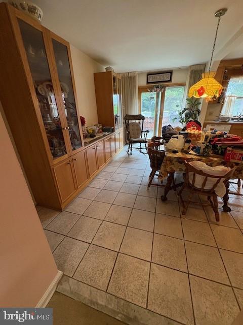 3107 South 13th Street Philadelphia, PA 19148 - Photo 8 of 35 a living room with furniture a flat screen tv and outdoor view