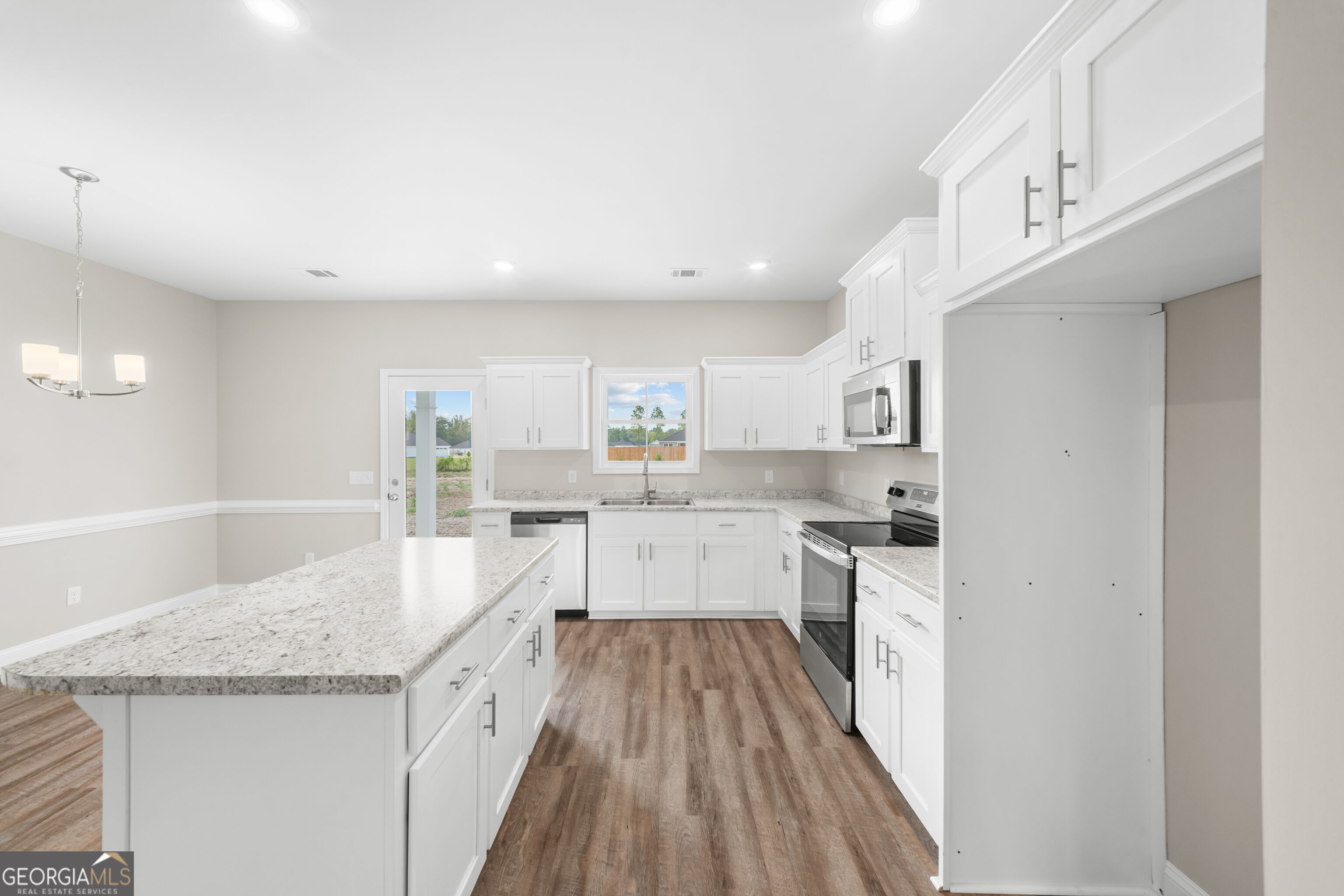 664 Belfast Loop Ellabell, GA 31308 - Photo 7 of 23 Gallery Image 7