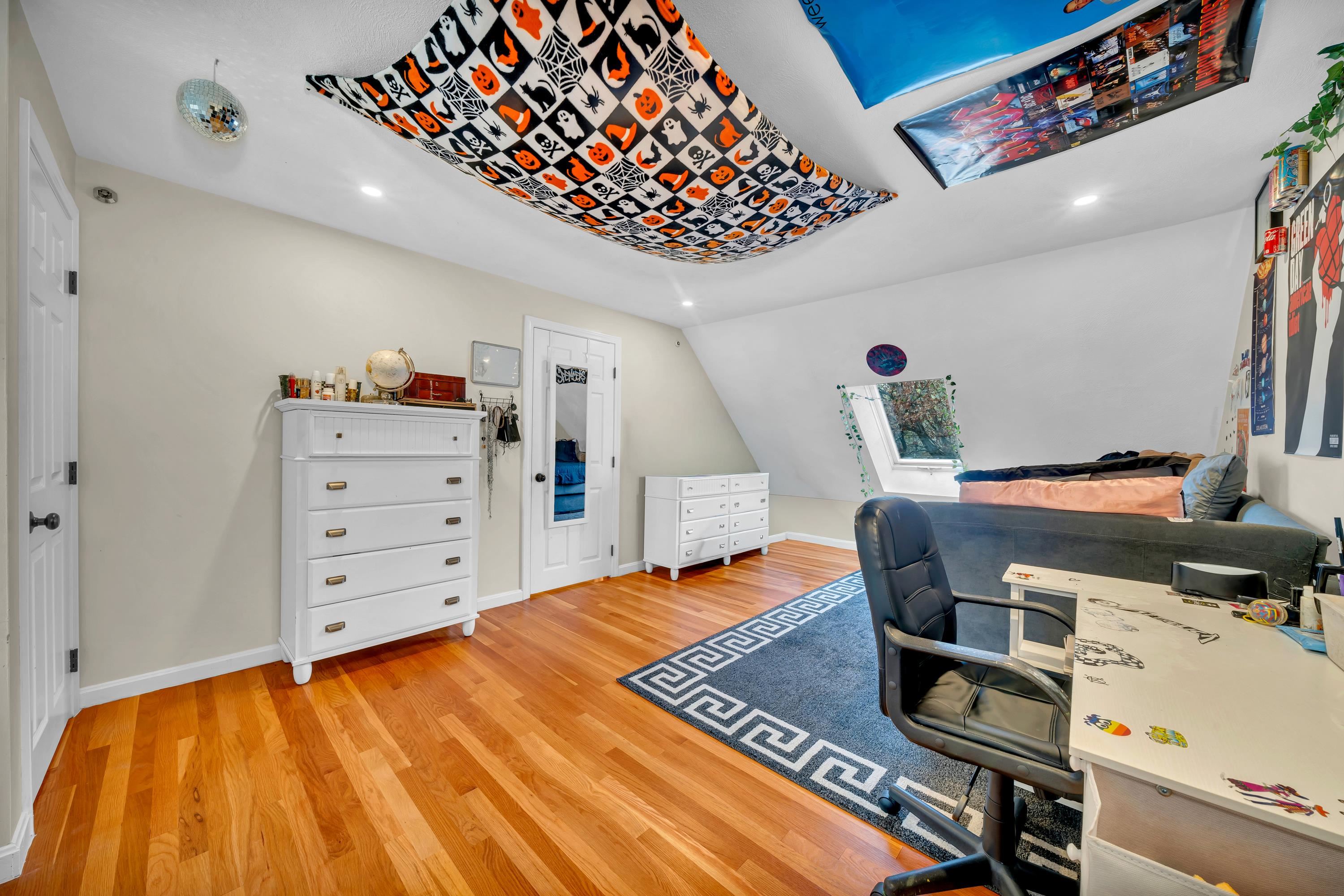 27 Norwood Road Salem, NH 03079 - Photo 24 of 28