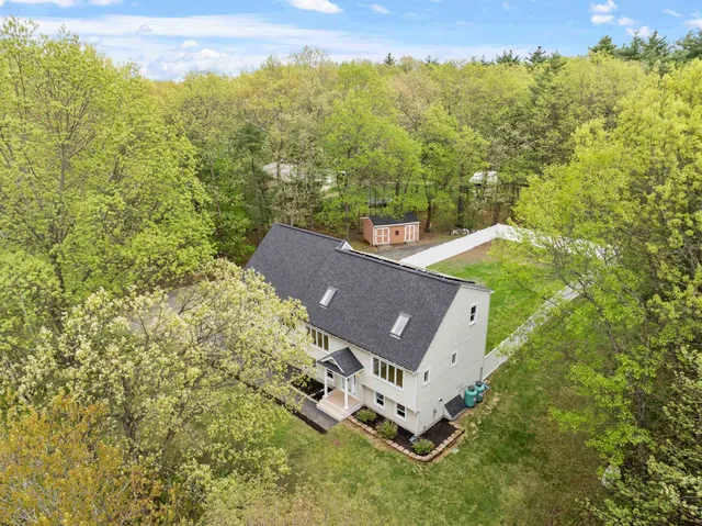 $799,000 | 27 Norwood Road, Salem, NH 03079