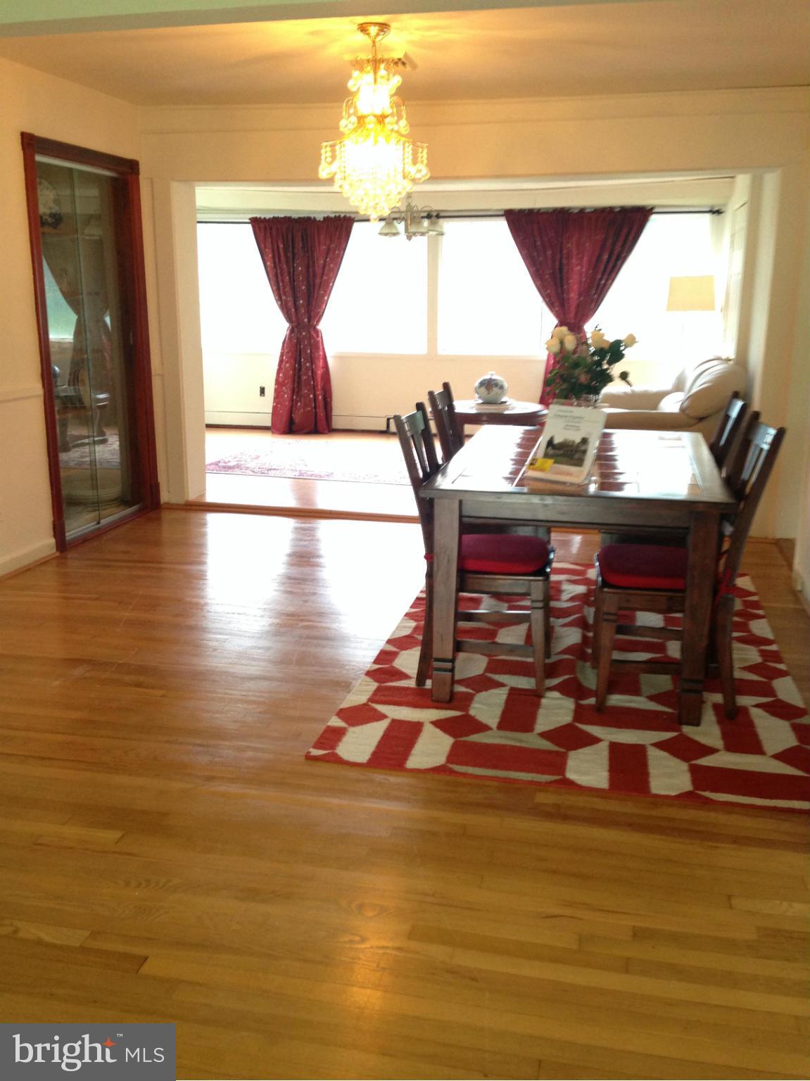 2826 Hill Road Vienna, VA 22181 - Photo 11 of 21 Dining Room