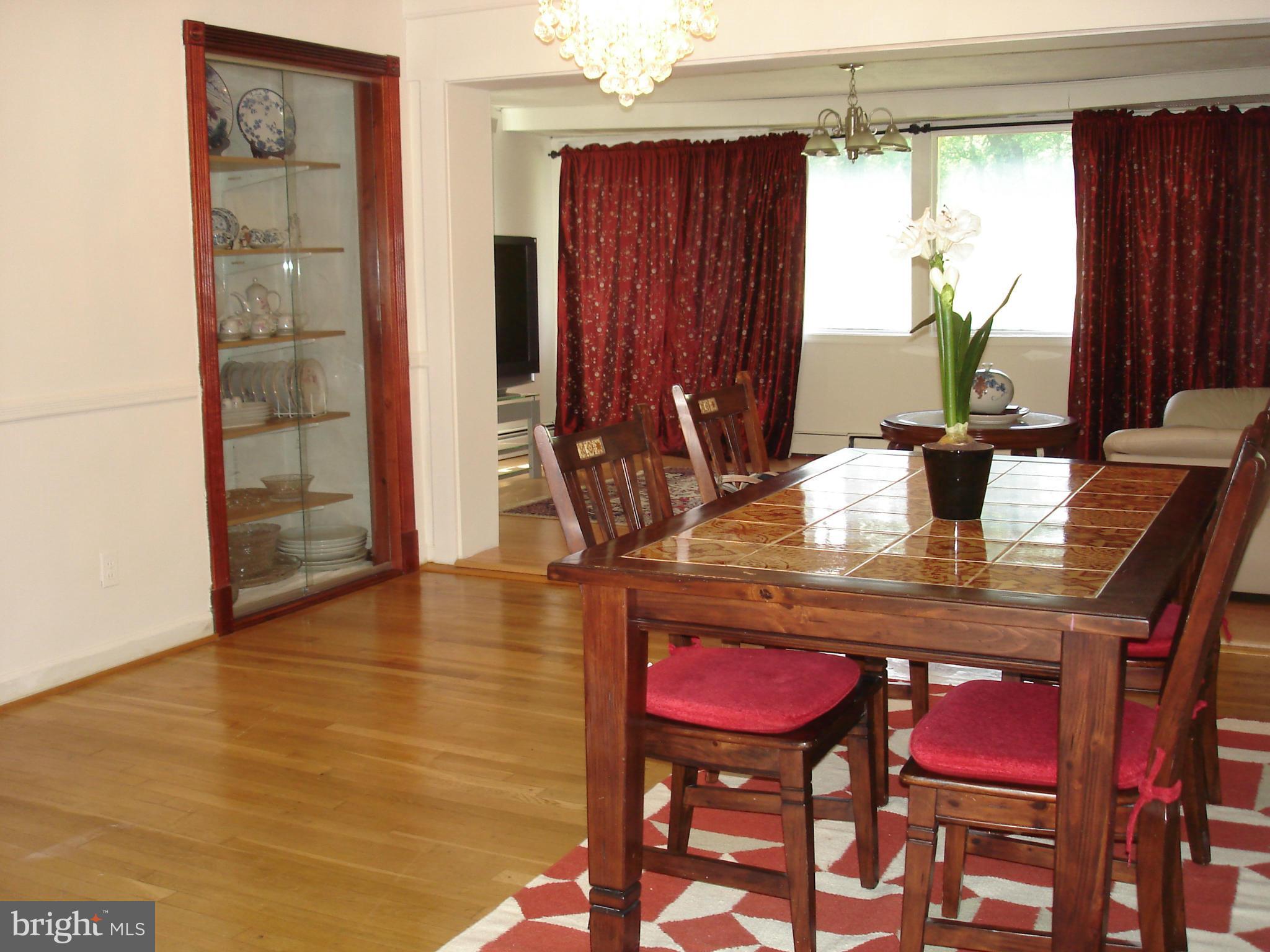 2826 Hill Road Vienna, VA 22181 - Photo 10 of 21 Dining Room