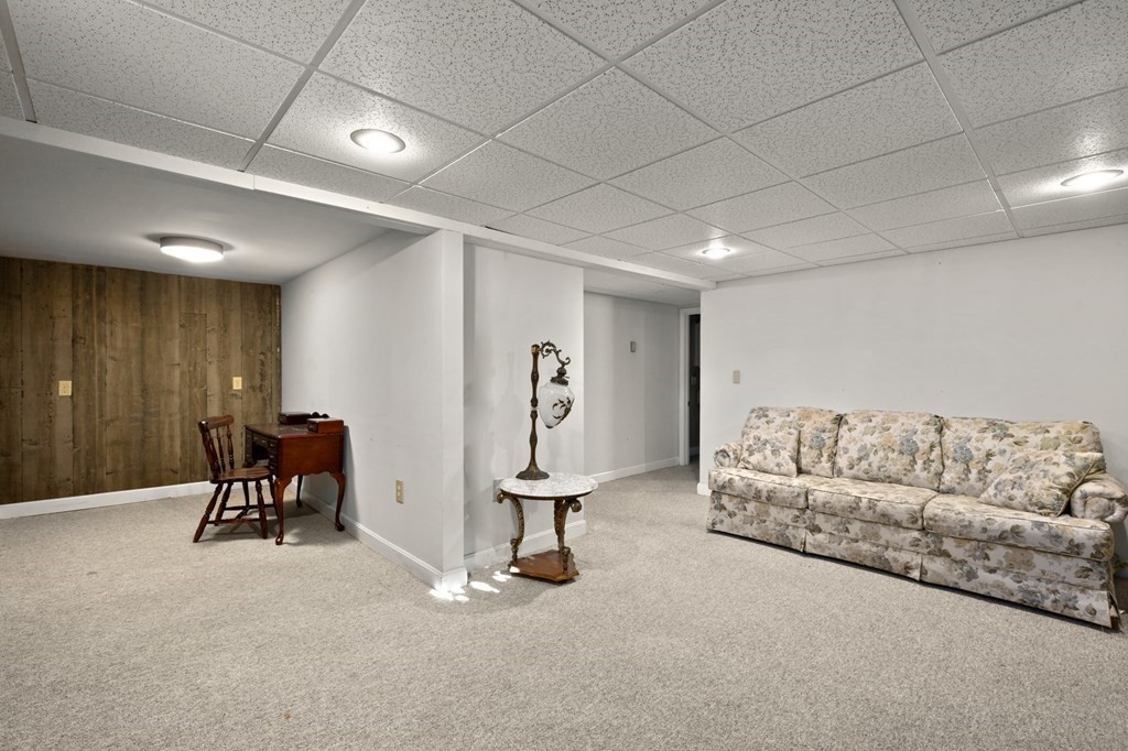 7 Porter Road North Reading, MA 01864 - Photo 27 of 32 Gallery Image 27