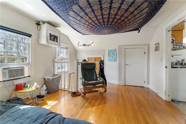$1,700 | 109 John Street, Unit 3, Providence, RI 02906