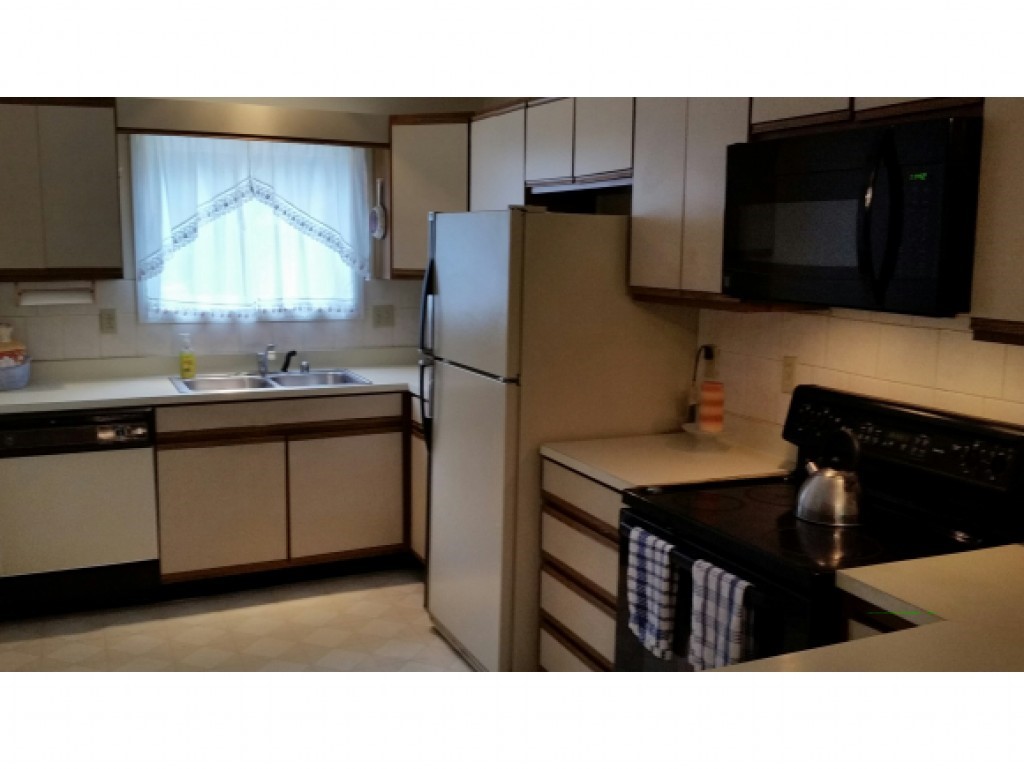 208 Locust Hill Road, Unit 208 Shelburne, VT 05482 - Photo 5 of 14 Gallery Image 5