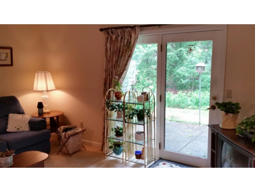 208 Locust Hill Road, Unit 208 Shelburne, VT 05482 - Photo 8 of 14 Gallery Image 8