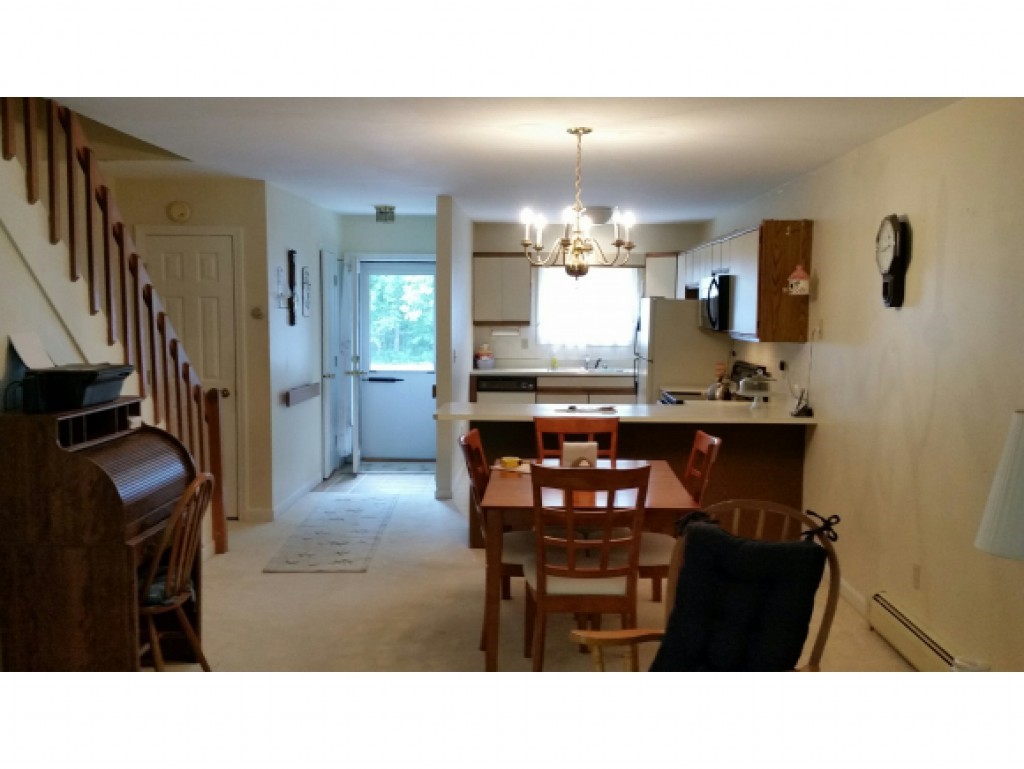 208 Locust Hill Road, Unit 208 Shelburne, VT 05482 - Photo 9 of 14 Gallery Image 9