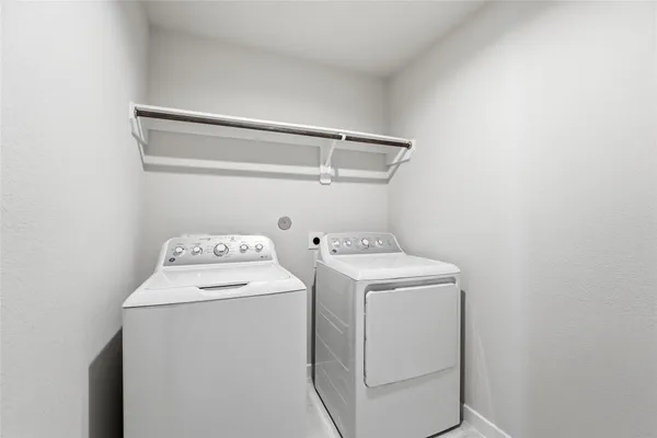 $2,500 | 6726 Old Cypress Landing Lane, Humble, TX 77338