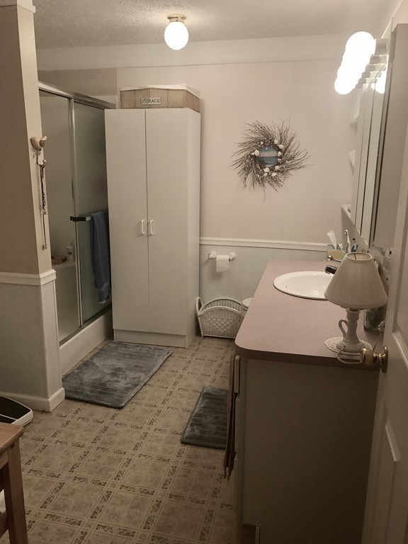 24 Chesapeake Road Holbrook, MA 02343 - Photo 13 of 25 Gallery Image 13