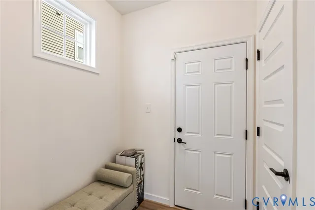 a view of entryway with a livingroom