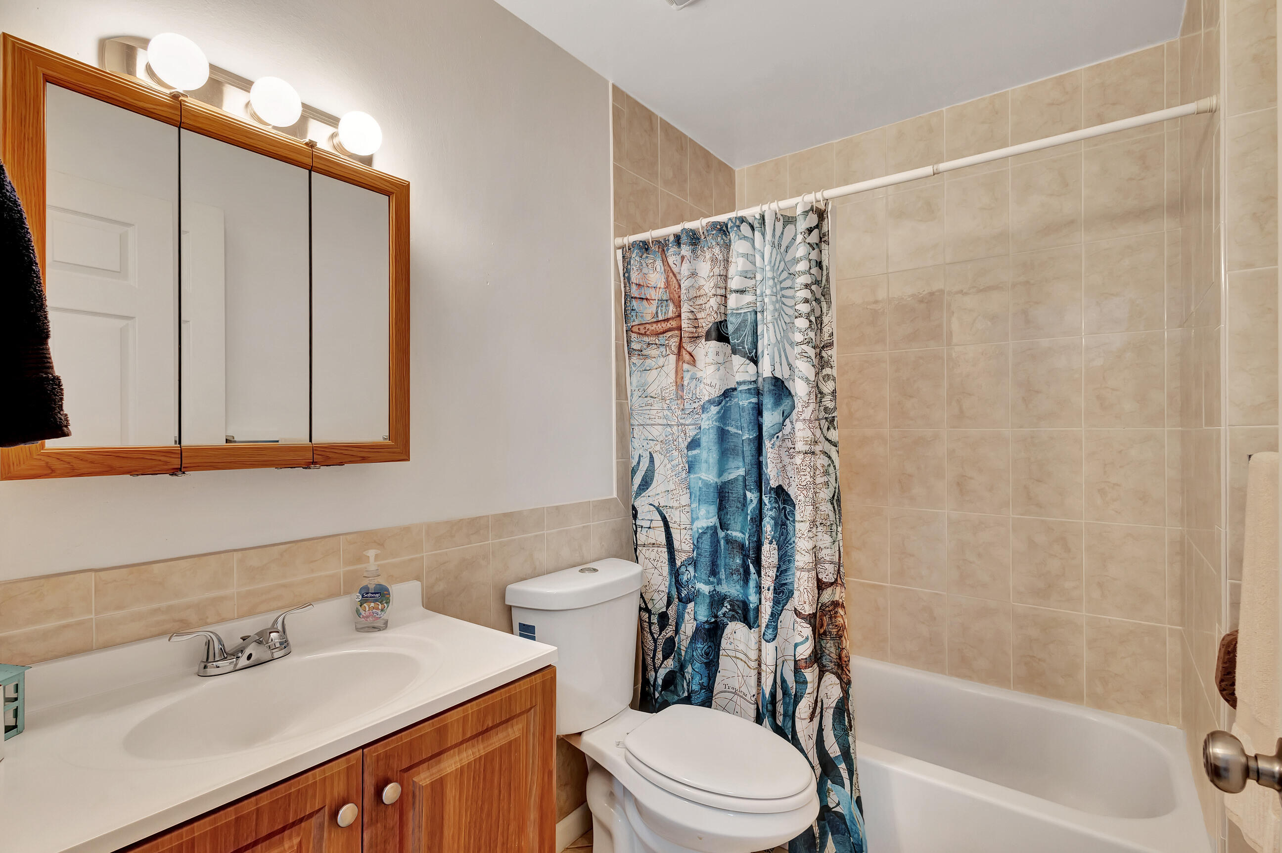 1919 Doffer Lane Juno Ridge, FL 33408 - Photo 16 of 24 20240523194838564791000000-o