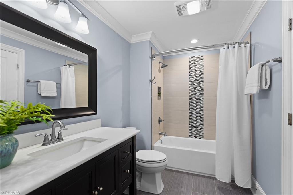 1815 Guilford College Road Jamestown, NC 27282 - Photo 30 of 49 Hall Bath