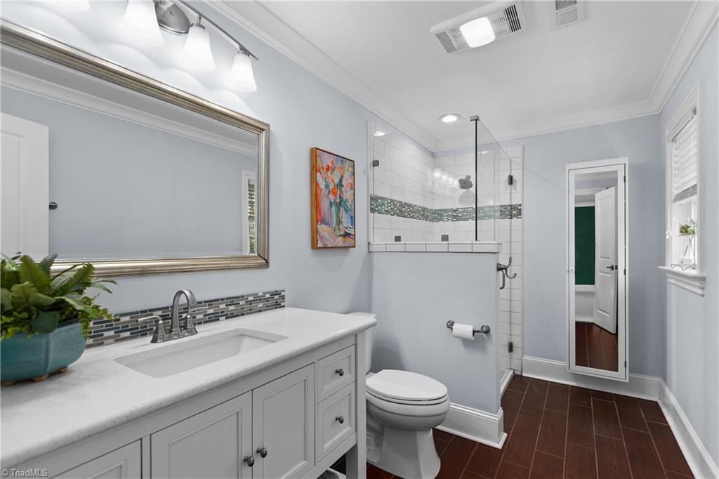 1815 Guilford College Road Jamestown, NC 27282 - Photo 33 of 49 En suite