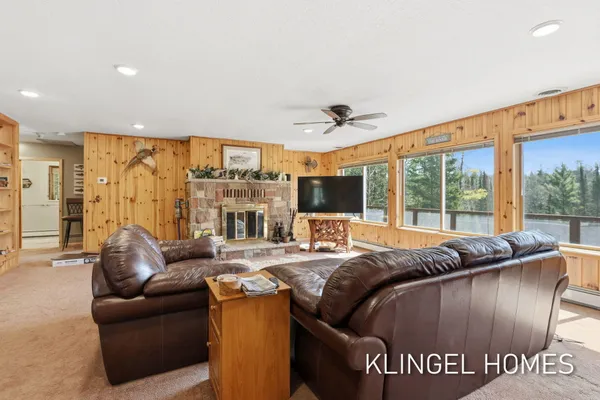 $995,000 | 1065 South Mc Masters Bridge Road, Grayling, MI 49738