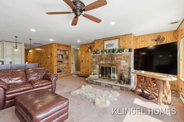 $995,000 | 1065 South Mc Masters Bridge Road, Grayling, MI 49738