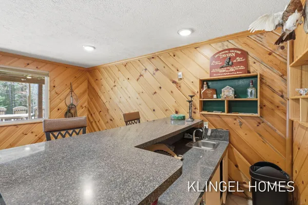 $995,000 | 1065 South Mc Masters Bridge Road, Grayling, MI 49738