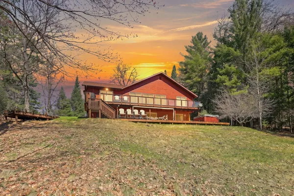 $995,000 | 1065 South Mc Masters Bridge Road, Grayling, MI 49738