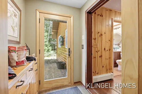 $995,000 | 1065 South Mc Masters Bridge Road, Grayling, MI 49738