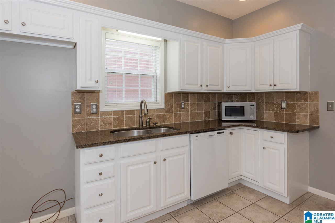 114 Aaron Parc Court Pelham, AL 35124 - Photo 9 of 32