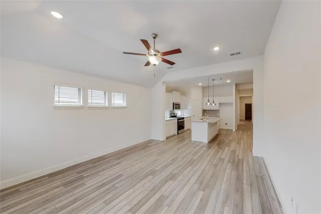 $2,585 | 272 Tallgrass Drive, Lavon, TX 75166