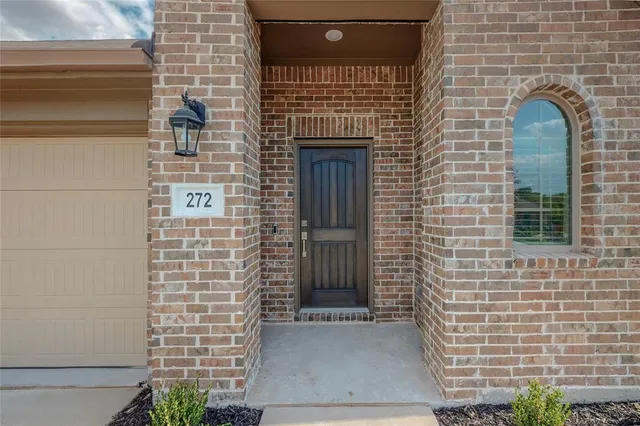 $2,585 | 272 Tallgrass Drive, Lavon, TX 75166