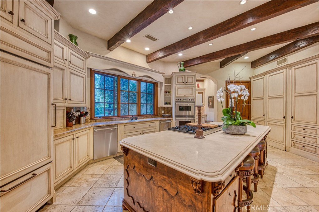 22931 Sonriente Trail Coto de Caza, CA 92679 - Photo 14 of 45