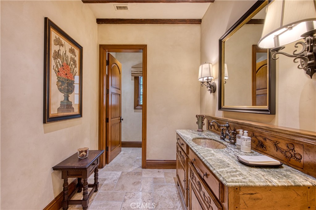 22931 Sonriente Trail Coto de Caza, CA 92679 - Photo 17 of 45