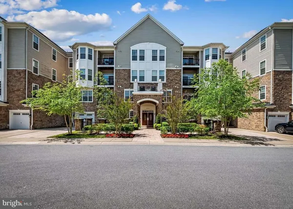 $2,100 | 625 Quarry View Court, Unit 208, Reisterstown, MD 21136