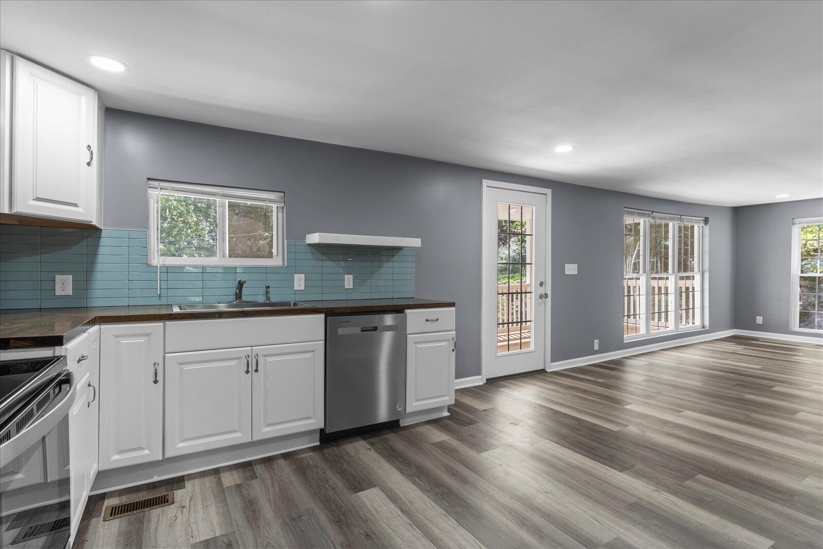 6626 Fairview Road Hixson, TN 37343 - Photo 13 of 27 12-6626 Fairview Rd-12