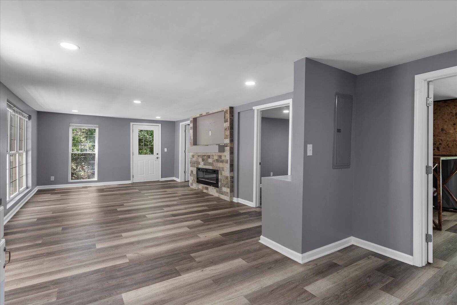 6626 Fairview Road Hixson, TN 37343 - Photo 14 of 27 13-6626 Fairview Rd-13